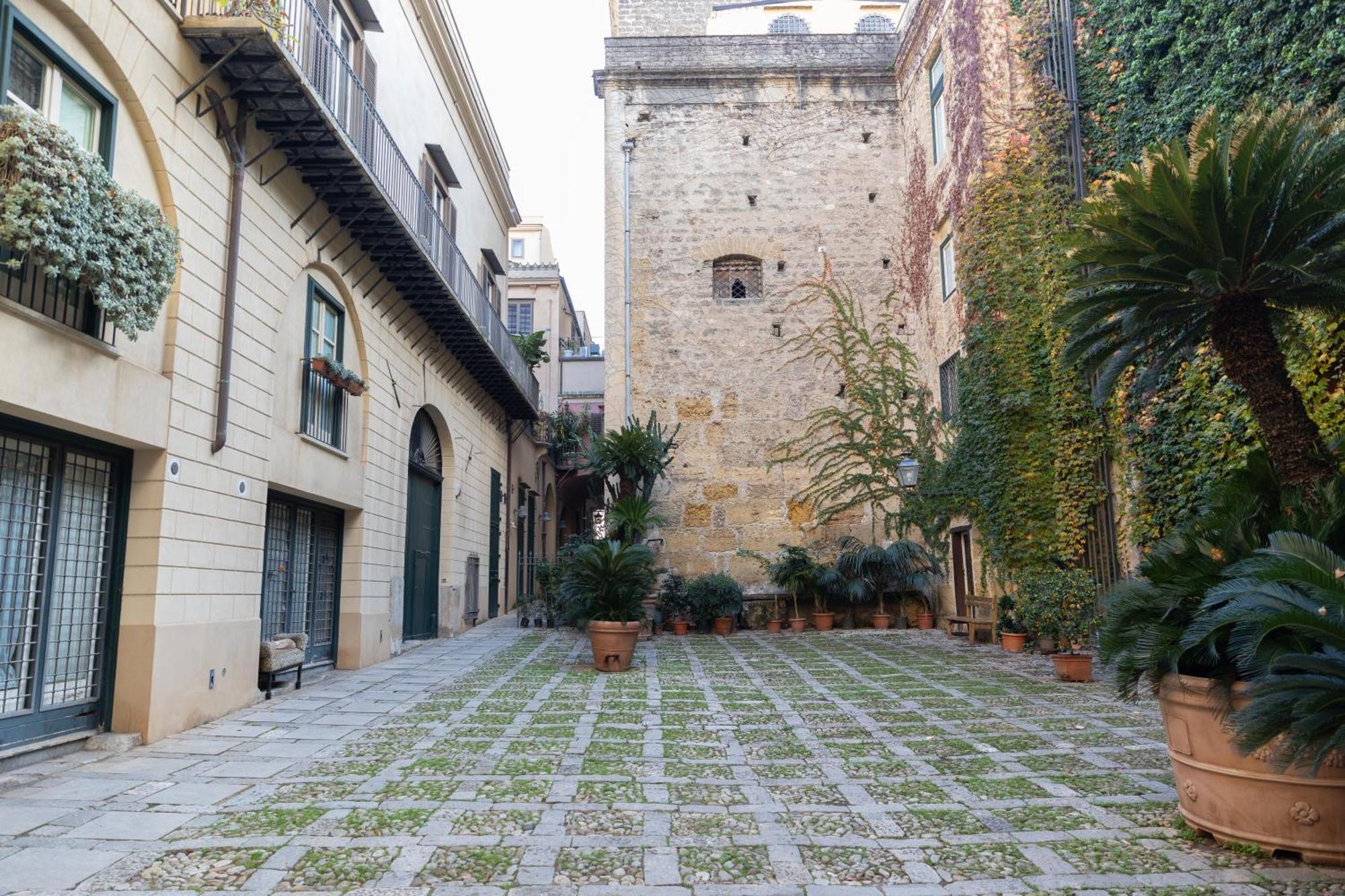 Apartmán Dimora Artale In Cattedrale Palermo Exteriér fotografie